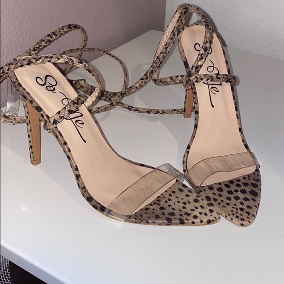 Cheetah Print Heels - Picture 1 of 7